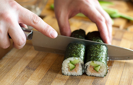 Cutting sushi roll